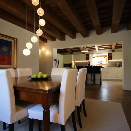 Italian Experience-villa Lu Candelara